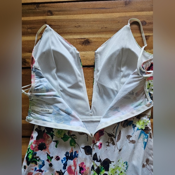 gLARE Multicolored Floral Plunging V Neck Dress - Picture 12 of 16